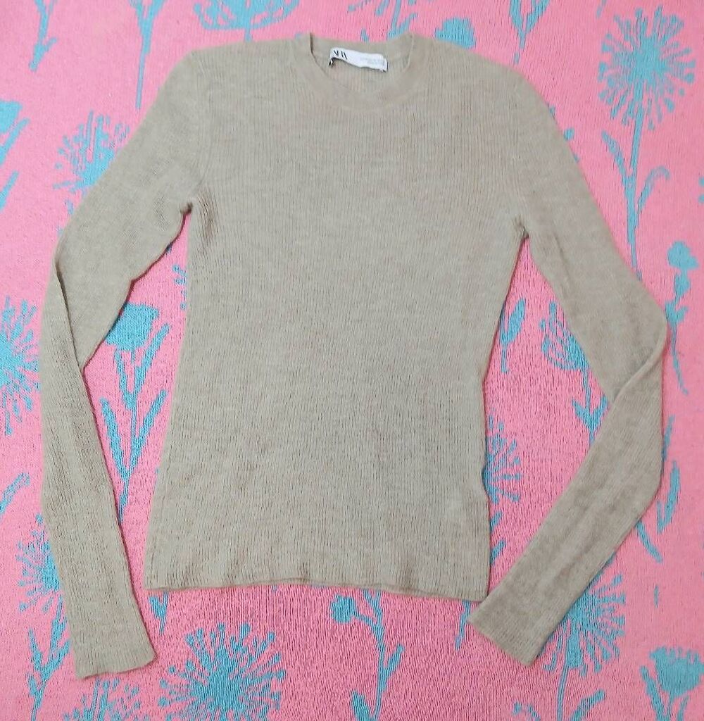 Zara womens medium super lightweight tan wool alpaca sweater